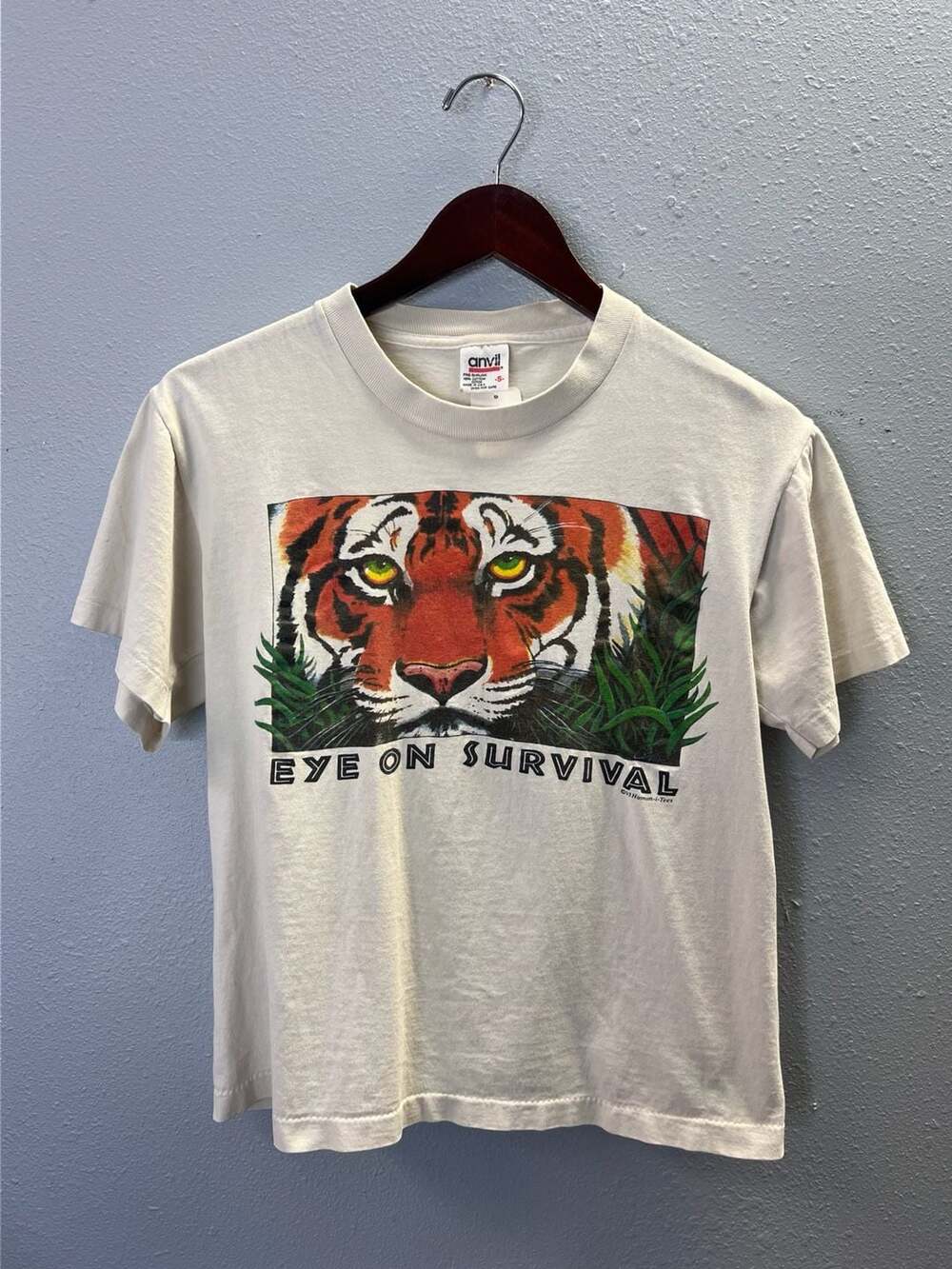 Vintage 90s Human-i-Tees Eye On Survival Tiger Graphic T Shirt Small USA 0536